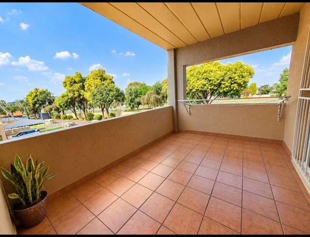 2 BEDROOM APARTMENT FOR SALE IN RANDHART